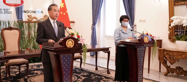 Bộ trưởng Ngoại giao Trung Quốc Vương Nghị thăm Indonesia - Sputnik Việt Nam