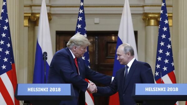 Cuộc gặp của Tổng thống Nga Vladimir Putin và Tổng thống Mỹ Donald Trump tại Helsinki - Sputnik Việt Nam