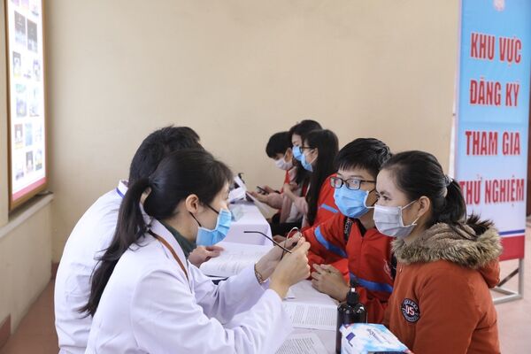Tình nguyện viên tin tưởng vào vaccine COVID-19 của Việt Nam Tình nguyện viên tin tưởng vào vaccine COVID-19 của Việt Nam - Sputnik Việt Nam
