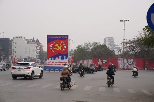 Phó Bí thư Thành ủy Hà Nội: “Quyết tâm xây dựng và phát triển Thủ đô Hà Nội văn minh, hiện đại” - Sputnik Việt Nam