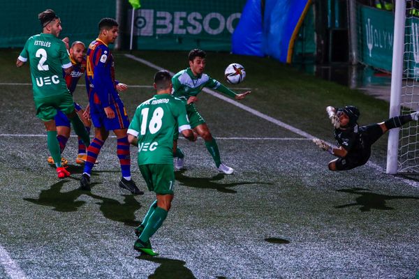 Loạt trận không thắng của Liverpool, cú đúp của Suarez, Lazio đấu với Parma — những tin tức bóng đá châu Âu Loạt trận không thắng của Liverpool, cú đúp của Suarez, Lazio đấu với Parma — những tin tức bóng đá châu Âu - Sputnik Việt Nam