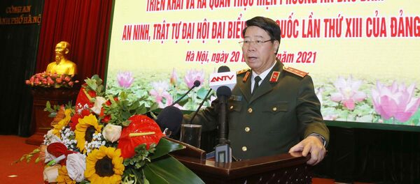 Thượng tướng Bùi Văn Nam, Ủy viên Trung ương Đảng, Thứ trưởng Bộ Công an, Trưởng Tiểu ban an ninh trật tự phát biểu chỉ đạo - Sputnik Việt Nam