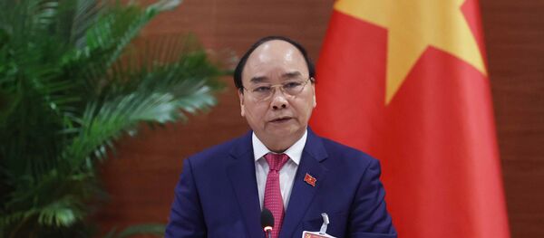 Thủ tướng Nguyễn Xuân Phúc phát biểu chỉ đạo tại phiên họp Thường trực Chính phủ với Ban chỉ đạo quốc gia phòng chống dịch COVID 19 chiều 29/1. - Sputnik Việt Nam