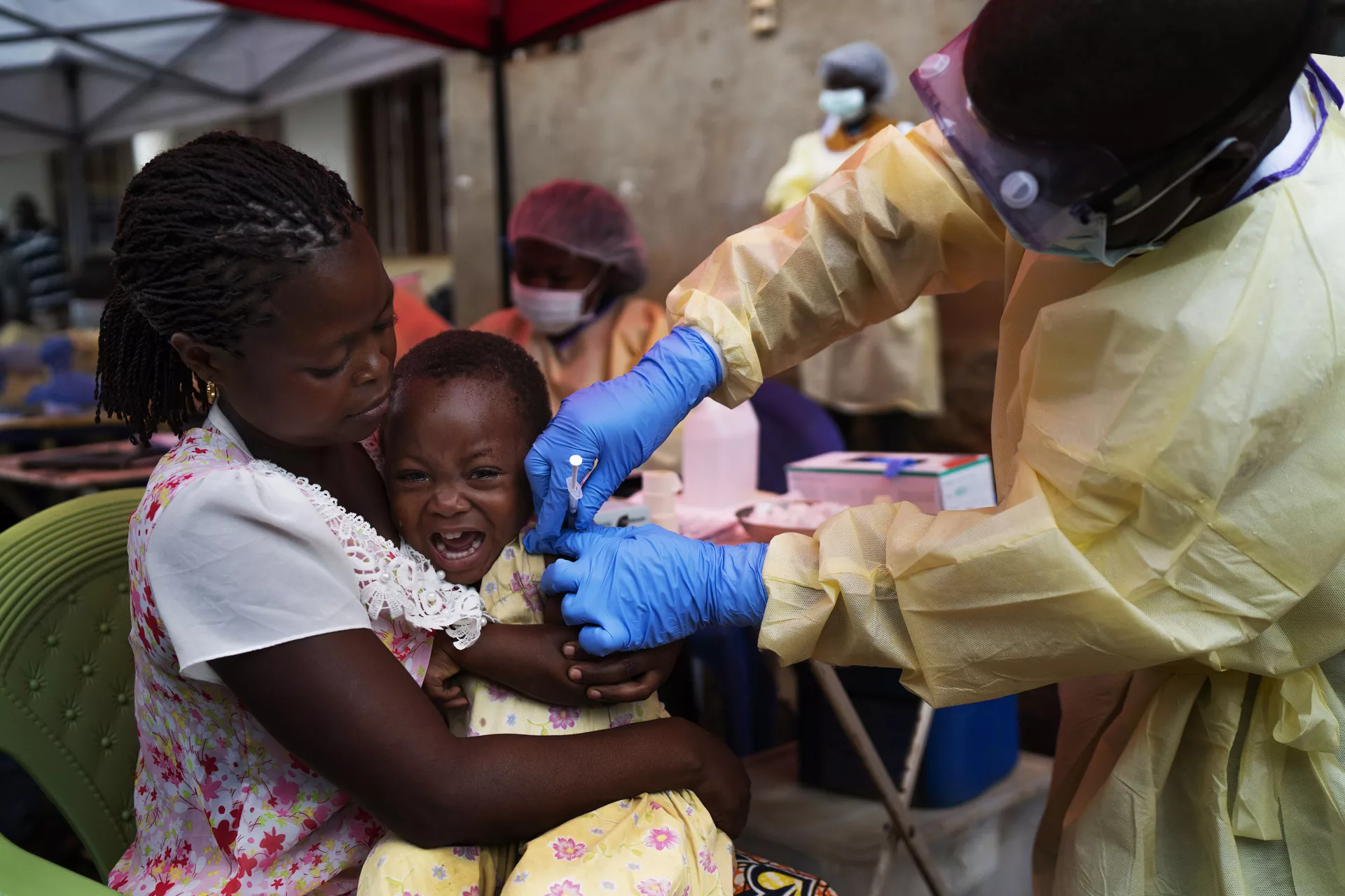 COVID, SARS, MERS, EBOLA. Con người phải chờ đợi điều bất ngờ tử thần nào nữa từ những cánh dơi? COVID, SARS, MERS, EBOLA. Con người phải chờ đợi điều bất ngờ tử thần nào nữa từ những cánh dơi? - Sputnik Việt Nam, 1920, 02.07.2021
