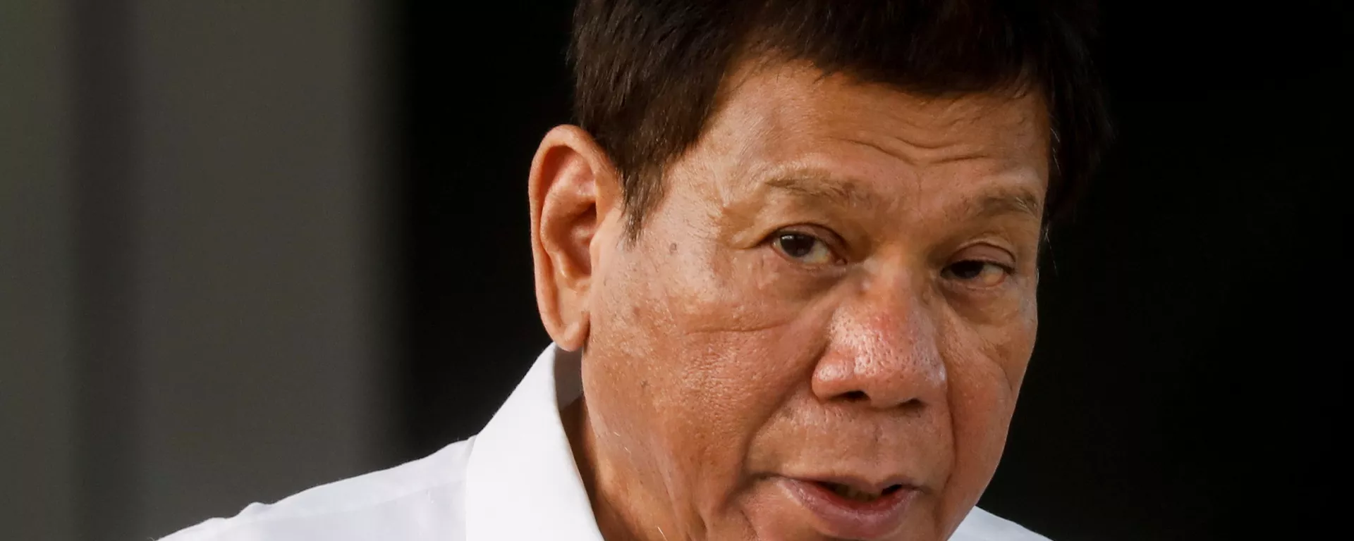 Tổng thống Philippines Rodrigo Duterte phát biểu trong buổi lễ đưa vắc xin COVID-19 đầu tiên đến đất nước, tại Căn cứ Không quân Villamor ở Pasay, Metro Manila, Philippines, ngày 28 tháng 2 năm 2021 Tổng thống Philippines Rodrigo Duterte phát biểu trong buổi lễ đưa vắc xin COVID-19 đầu tiên đến đất nước, tại Căn cứ Không quân Villamor ở Pasay, Metro Manila, Philippines, ngày 28 tháng 2 năm 2021 - Sputnik Việt Nam, 1920, 08.11.2021