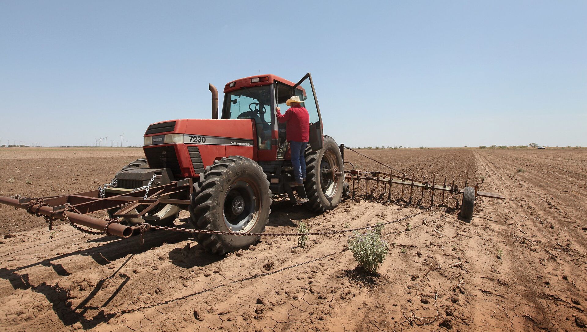 Nông dân bang Texas cày ruộng. - Sputnik Việt Nam, 1920, 03.03.2021