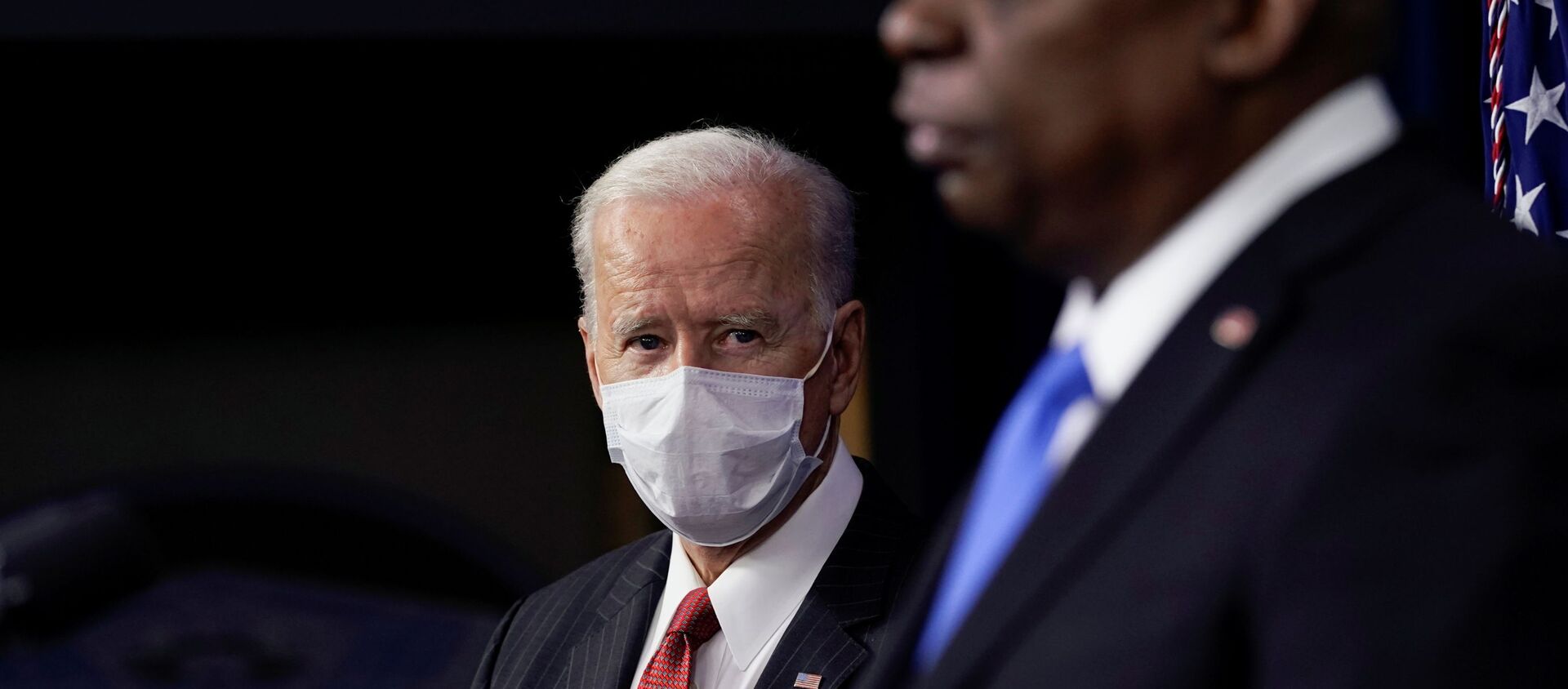 Tổng thống Hoa Kỳ Joe Biden và Bộ trưởng quốc phòng Lloyd Austin - Sputnik Việt Nam, 1920, 05.03.2021