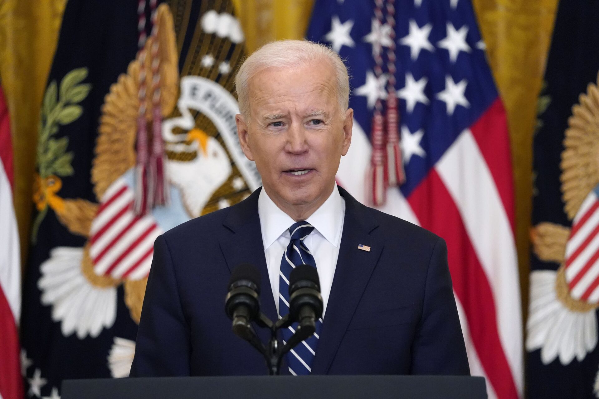 Thất bại toàn tập: Người Mỹ đánh giá buổi họp báo của Biden - Sputnik Việt Nam, 1920, 26.03.2021