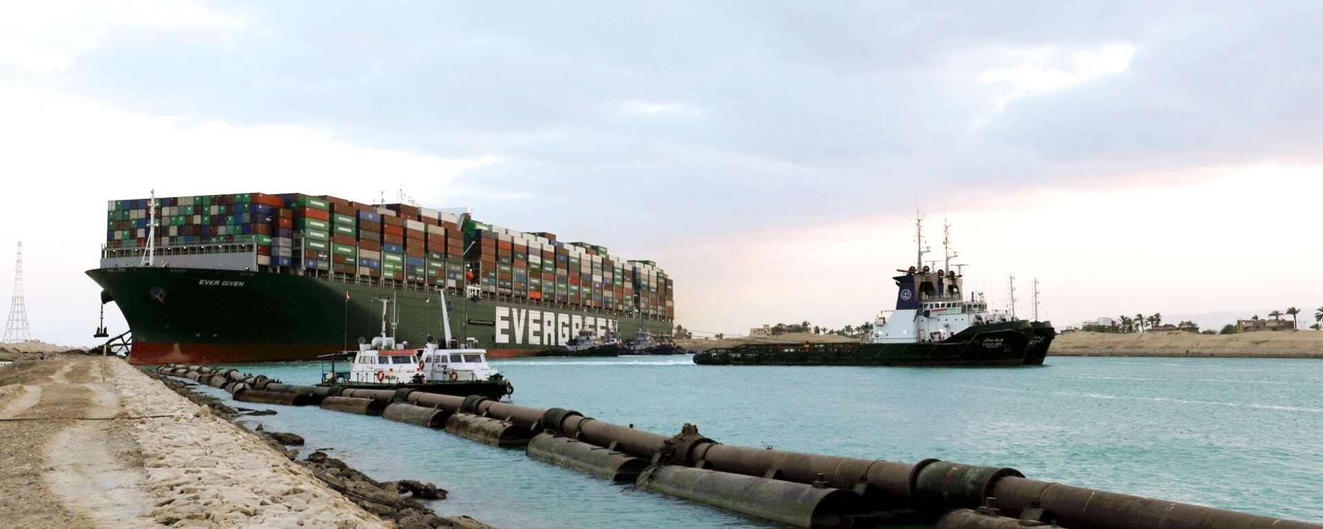 Tàu container Ever Given mắc cạn ở kênh đào Suez - Sputnik Việt Nam, 1920, 16.03.2022