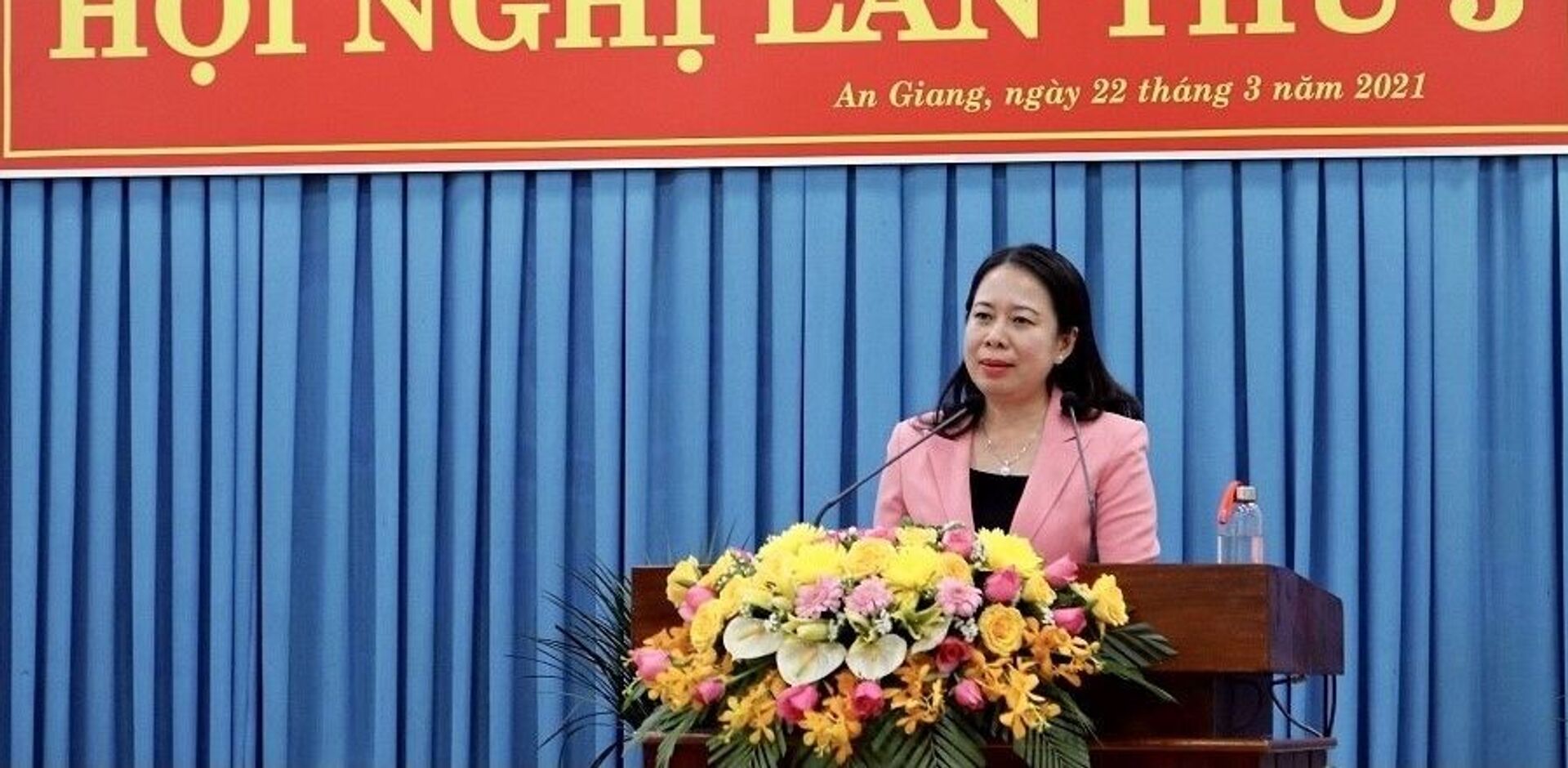 Đồng chí Võ Thị Ánh Xuân, Bí thư Tỉnh uỷ An Giang phát biểu kết luận hội nghị. - Sputnik Việt Nam, 1920, 06.04.2021