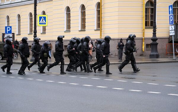 Biểu tình bất hợp pháp ở St.Petersburg - Sputnik Việt Nam