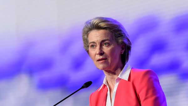 Người đứng đầu Ủy ban châu Âu, bà Ursula von der Leyen. - Sputnik Việt Nam