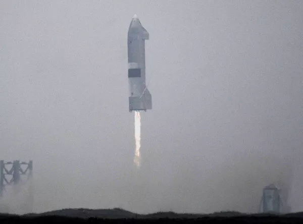Nguyên mẫu tàu vũ trụ Starship SN15 của SpaceX lần đầu hạ cánh thành công tại sân bay vũ trụ thuộc công ty ở Boca Chica, bang Texas, Hoa Kỳ Nguyên mẫu tàu vũ trụ Starship SN15 của SpaceX lần đầu hạ cánh thành công tại sân bay vũ trụ thuộc công ty ở Boca Chica, bang Texas, Hoa Kỳ - Sputnik Việt Nam