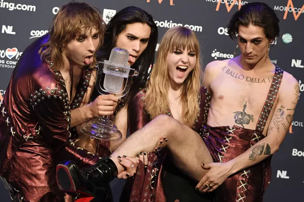 Các thành viên của Maneskin, ban nhạc Ý giành chiến thắng trong Cuộc thi Bài hát Eurovision năm 2021 Các thành viên của Maneskin, ban nhạc Ý giành chiến thắng trong Cuộc thi Bài hát Eurovision năm 2021 - Sputnik Việt Nam