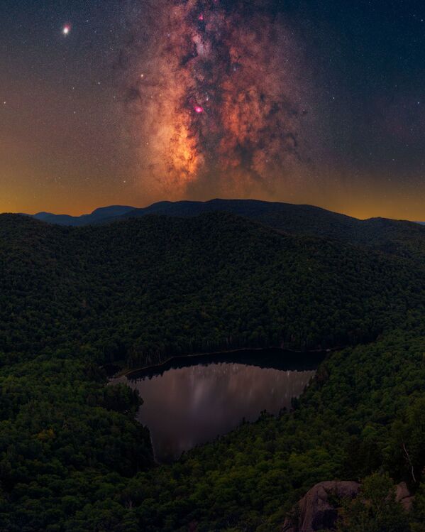 Tác phẩm 'ADK Magic' của nhiếp ảnh gia Daniel Stein, top đầu cuộc thi 2021 Milky Way Photographer of the Year - Sputnik Việt Nam