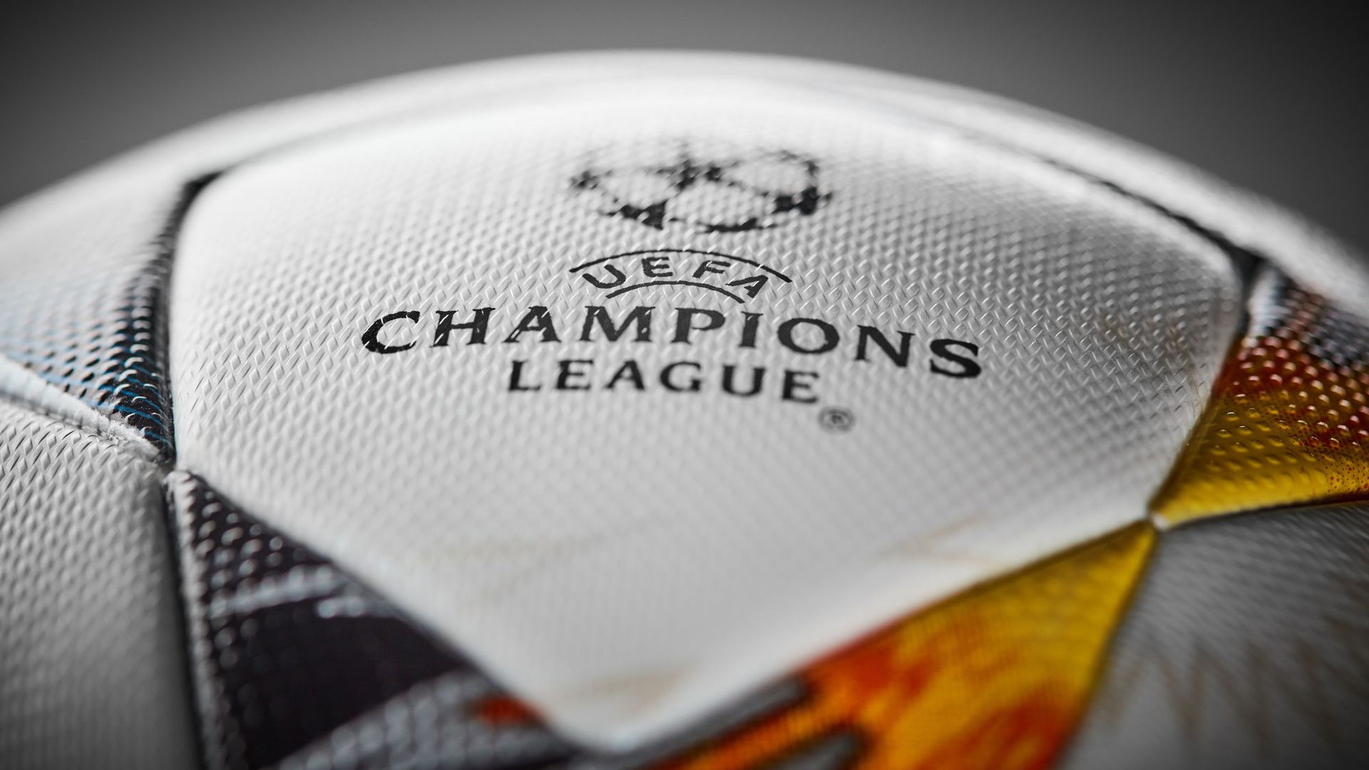 Quả bóng UEFA Champions League. Quả bóng UEFA Champions League. - Sputnik Việt Nam, 1920, 02.06.2021