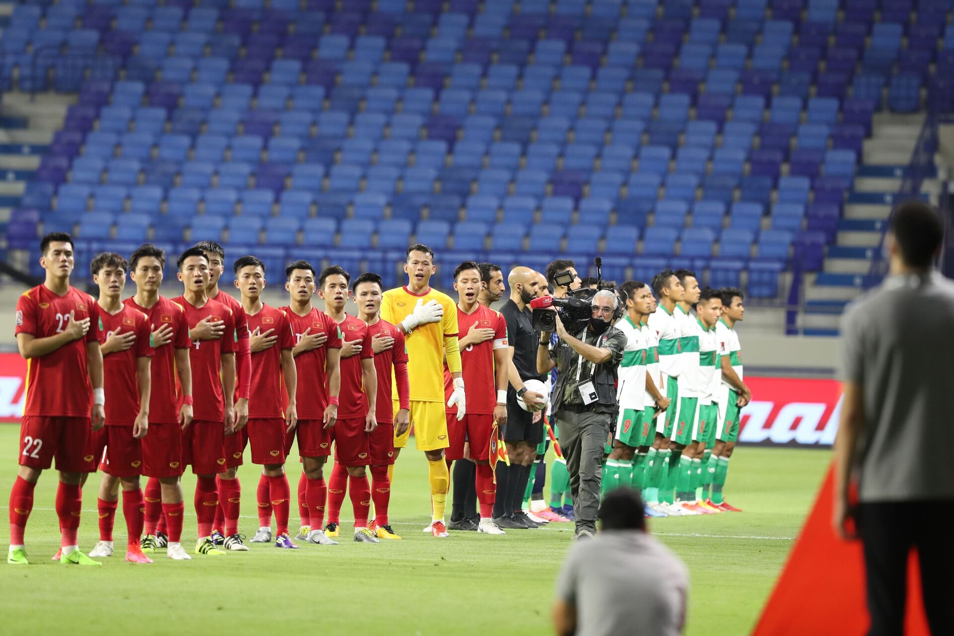 Việt Nam đè bẹp Indonesia 4:0: Đẳng cấp của thầy trò HLV Park Hang-seo  - Sputnik Việt Nam, 1920, 08.06.2021