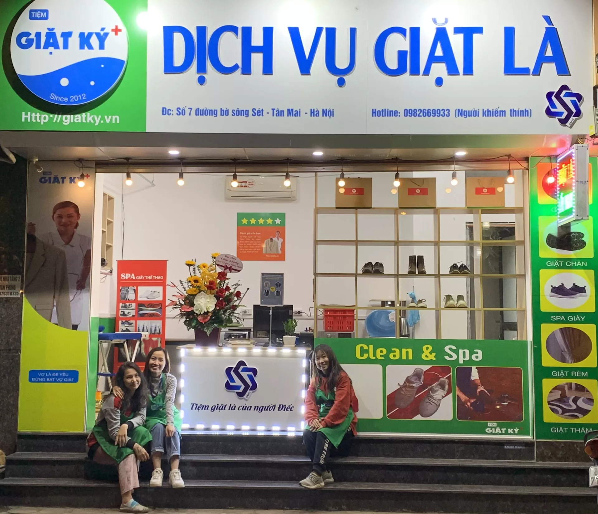 Tuyển dụng Người khuyết tật: Doanh nghiệp Việt Nam “được” hay “mất? Tuyển dụng Người khuyết tật: Doanh nghiệp Việt Nam “được” hay “mất? - Sputnik Việt Nam, 1920, 07.06.2021