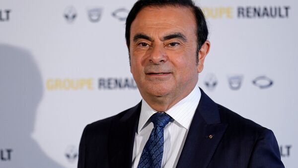 Cựu giám đốc hãng sản xuất ô tô Nissan Carlos Ghosn. - Sputnik Việt Nam