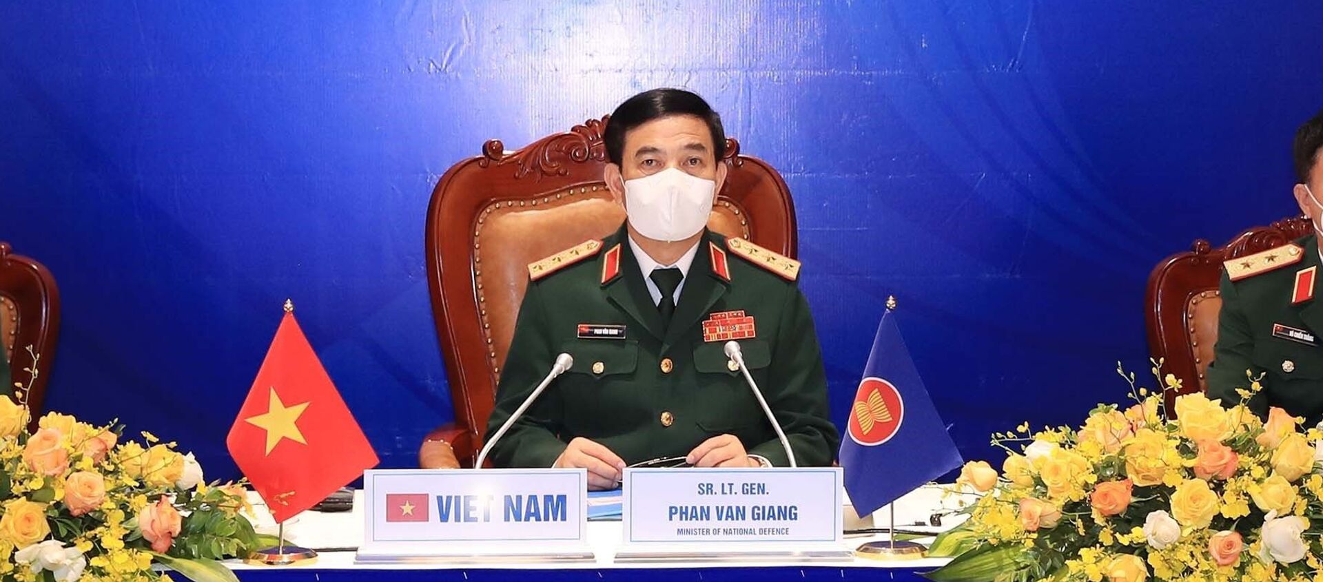 Thượng tướng Phan Văn Giang, Bộ trưởng Bộ Quốc phòng tham dự Hội nghị Bộ trưởng Quốc phòng các nước ASEAN lần thứ 15 - Sputnik Việt Nam, 1920, 15.06.2021