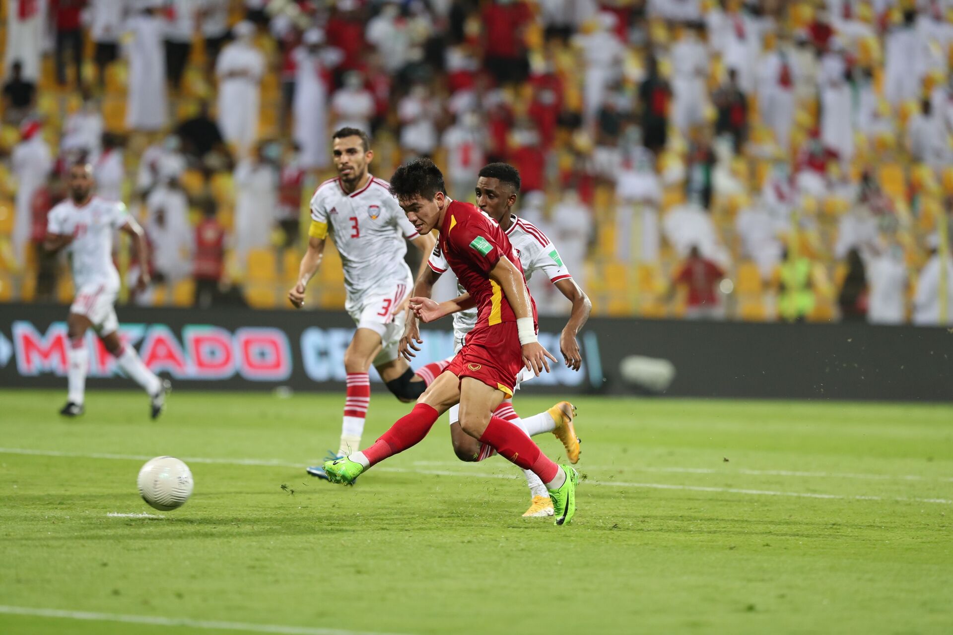 Thua UAE 3-2, Việt Nam vẫn ‘làm điên đảo’ vòng loại World Cup, khiến cả Đông Nam Á tự hào - Sputnik Việt Nam, 1920, 16.06.2021