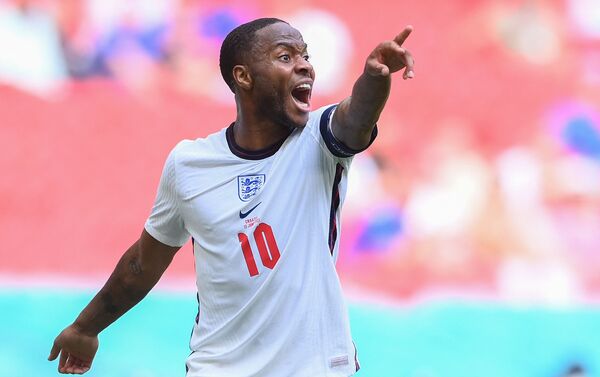 Cầu thủ người Anh Raheem Sterling trong trận đấu tại UEFA EURO 2020. - Sputnik Việt Nam