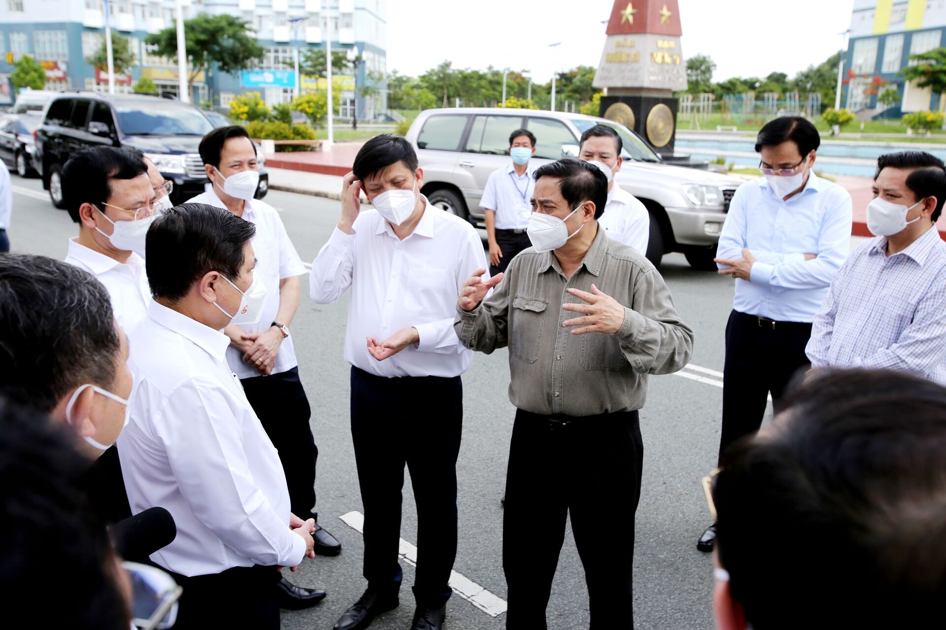 Thủ tướng Phạm Minh Chính trực tiếp kiểm tra công tác phòng, chống dịch Covid-19 tại TP.HCM - Sputnik Việt Nam, 1920, 26.06.2021