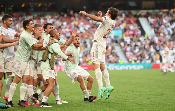 Các cầu thủ Tây Ban Nha sau bàn thắng vào lưới Croatia tại VCK EURO 2020 Các cầu thủ Tây Ban Nha sau bàn thắng vào lưới Croatia tại VCK EURO 2020 - Sputnik Việt Nam