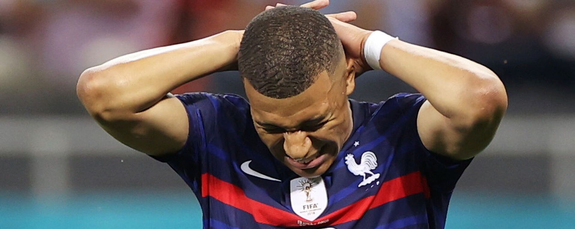 Kylian Mbappé tại trận Pháp-Thụy Sĩ, giải Euro 2020 - Sputnik Việt Nam, 1920, 05.10.2021