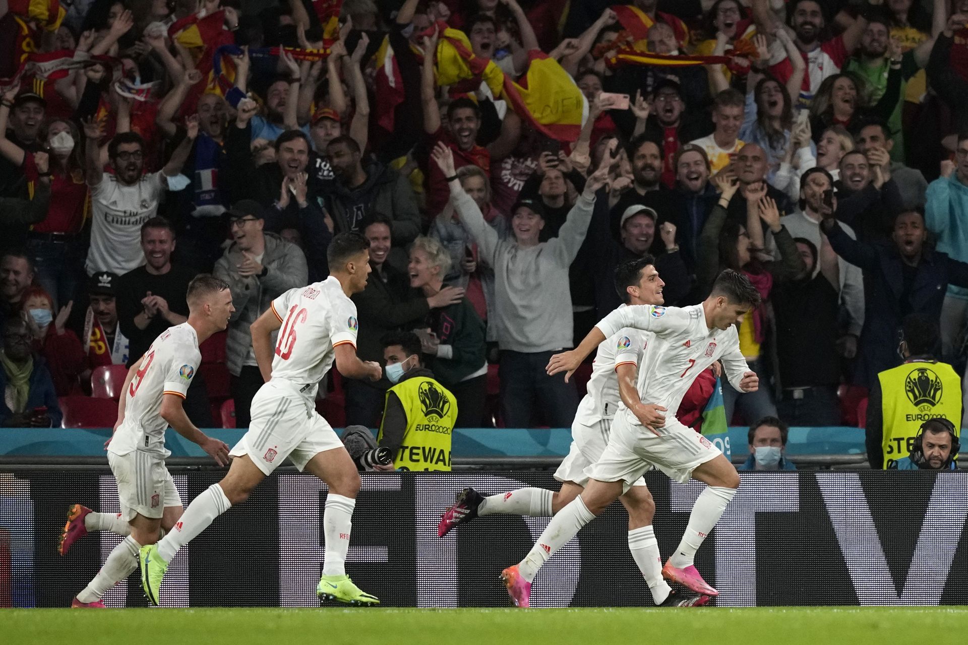 Đội tuyển Ý vào chung kết EURO 2020 Đội tuyển Ý vào chung kết EURO 2020 - Sputnik Việt Nam, 1920, 07.07.2021