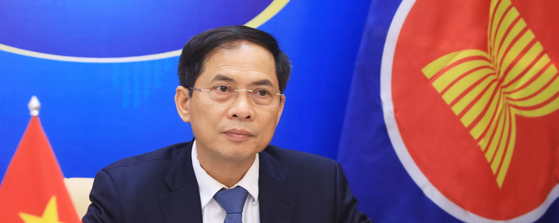Bộ trưởng Bộ Ngoại giao Bùi Thanh Sơn dự Hội nghị Bộ trưởng Ngoại giao đặc biệt ASEAN - Nga - Sputnik Việt Nam, 1920, 07.07.2021