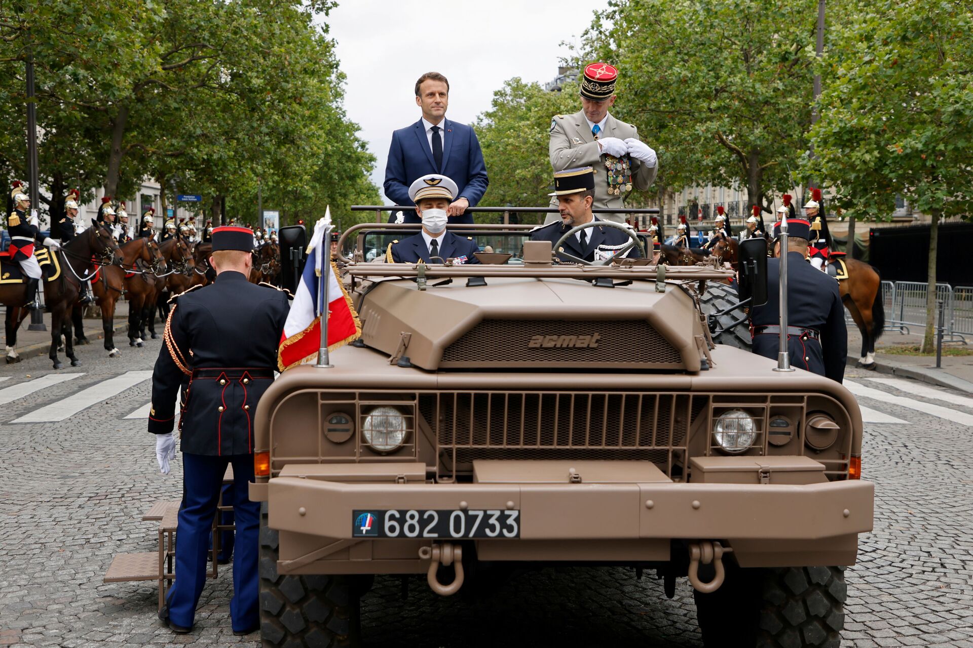 Bắt đầu duyệt binh ở Paris nhân Ngày Quốc khánh Pháp - Sputnik Việt Nam, 1920, 14.07.2021