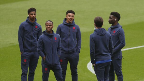  Sterling, Marcus Rashford, Jadon Sancho, Bukayo Saka, Ben Chilwell  - Sputnik Việt Nam