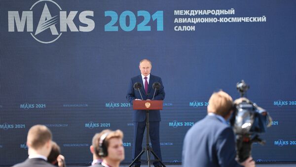 Tổng thống Nga Vladimir Putin dự nghi lễ khai mạc MAKS-2021 - Sputnik Việt Nam