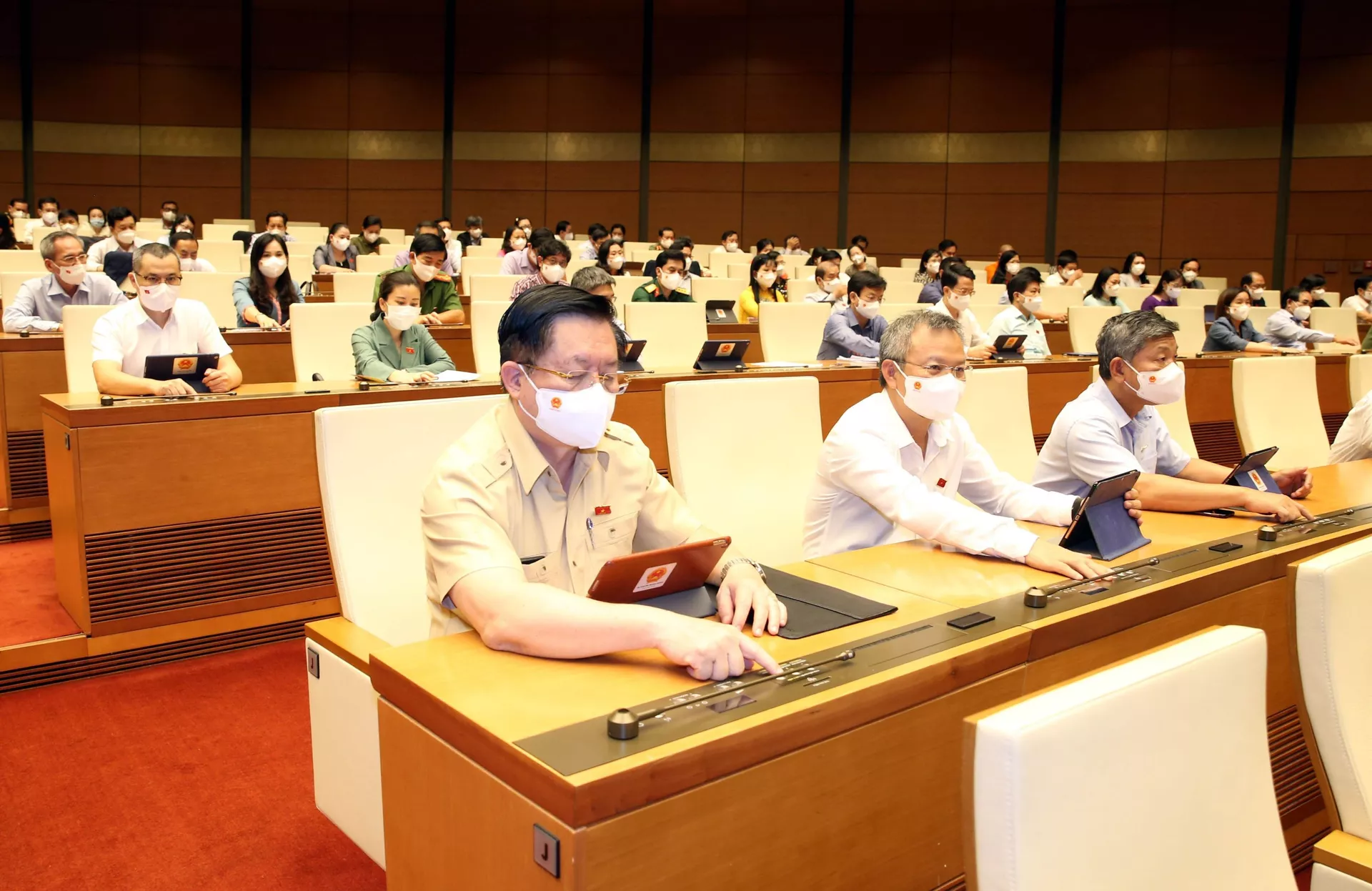 Quốc hội giao chỉ tiêu tăng trưởng GDP kinh tế Việt Nam 6,5-7% 5 năm, có khả thi? Quốc hội giao chỉ tiêu tăng trưởng GDP kinh tế Việt Nam 6,5-7% 5 năm, có khả thi? - Sputnik Việt Nam, 1920, 27.07.2021