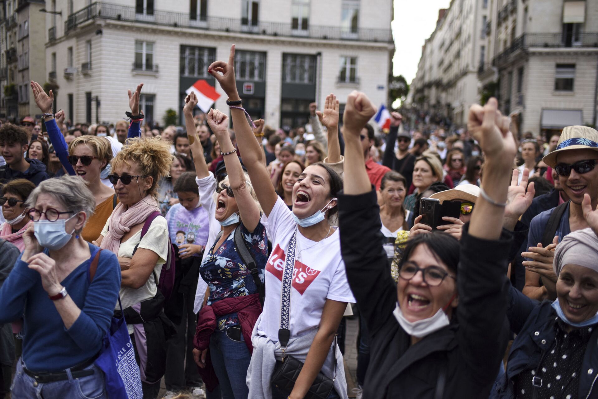 Phong trào biểu tình chống lại thẻ vệ sinh ở Pháp - Sputnik Việt Nam, 1920, 05.10.2021