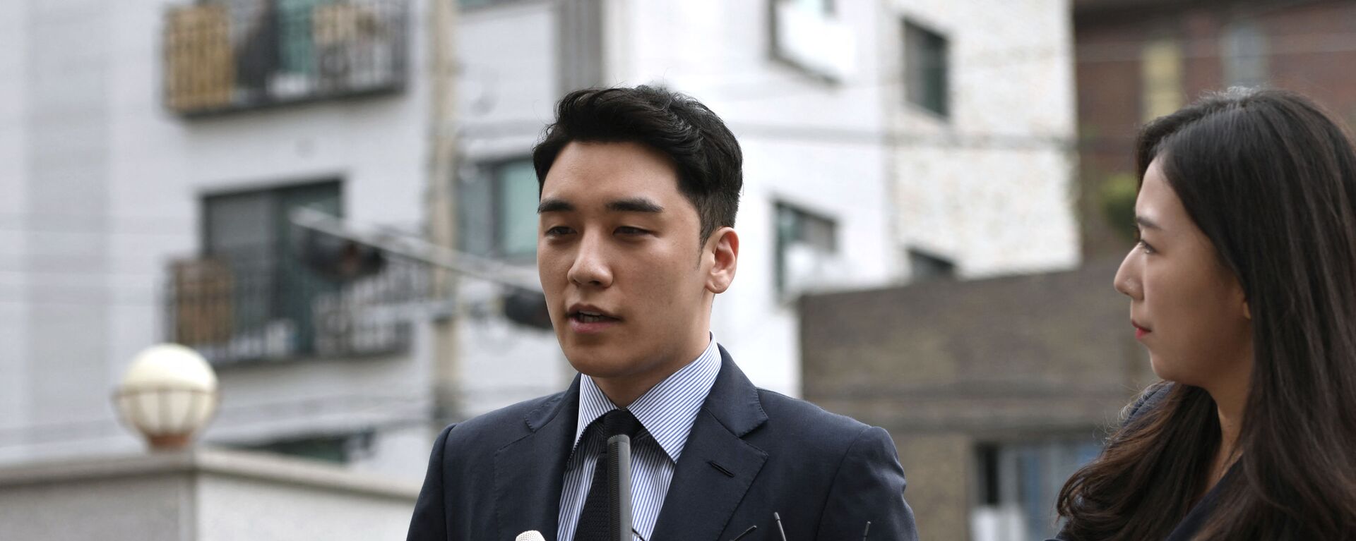 Nhạc sĩ Lee Seung-hyun (Seungri) - Sputnik Việt Nam, 1920, 12.08.2021