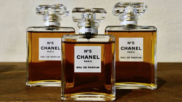 Nước hoa Chanel Nº5 - Sputnik Việt Nam