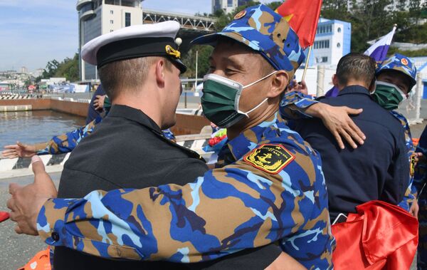 Quân nhân Nga và Việt Nam thi đấu Cúp Biển tại Vladivostok trong khuôn khổ Hội thao Quân đội Quốc tế Army Games-2021 - Sputnik Việt Nam