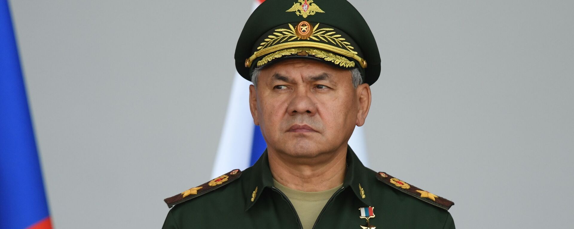 Ngày 23 tháng 8 năm 2021. Bộ trưởng Quốc phòng Nga Sergei Shoigu trong bài phát biểu của Tổng thống Nga Vladimir Putin tại lễ khai mạc Diễn đàn quân sự-kỹ thuật quốc tế Army-2021 và Army Games 2021 tại công viên quân sự-yêu nước Patriot ở Kubinka, ngoại ô Moscow - Sputnik Việt Nam, 1920, 05.03.2022