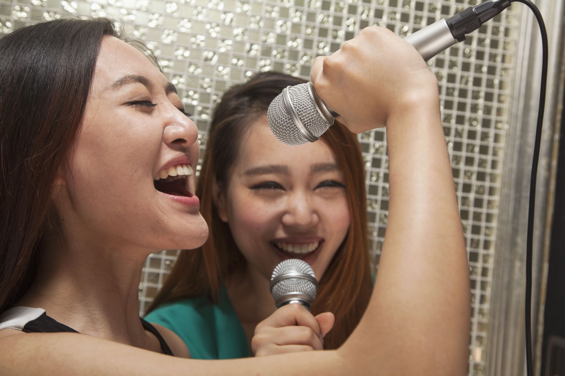 Câu lạc bộ karaoke - Sputnik Việt Nam, 1920, 14.10.2024