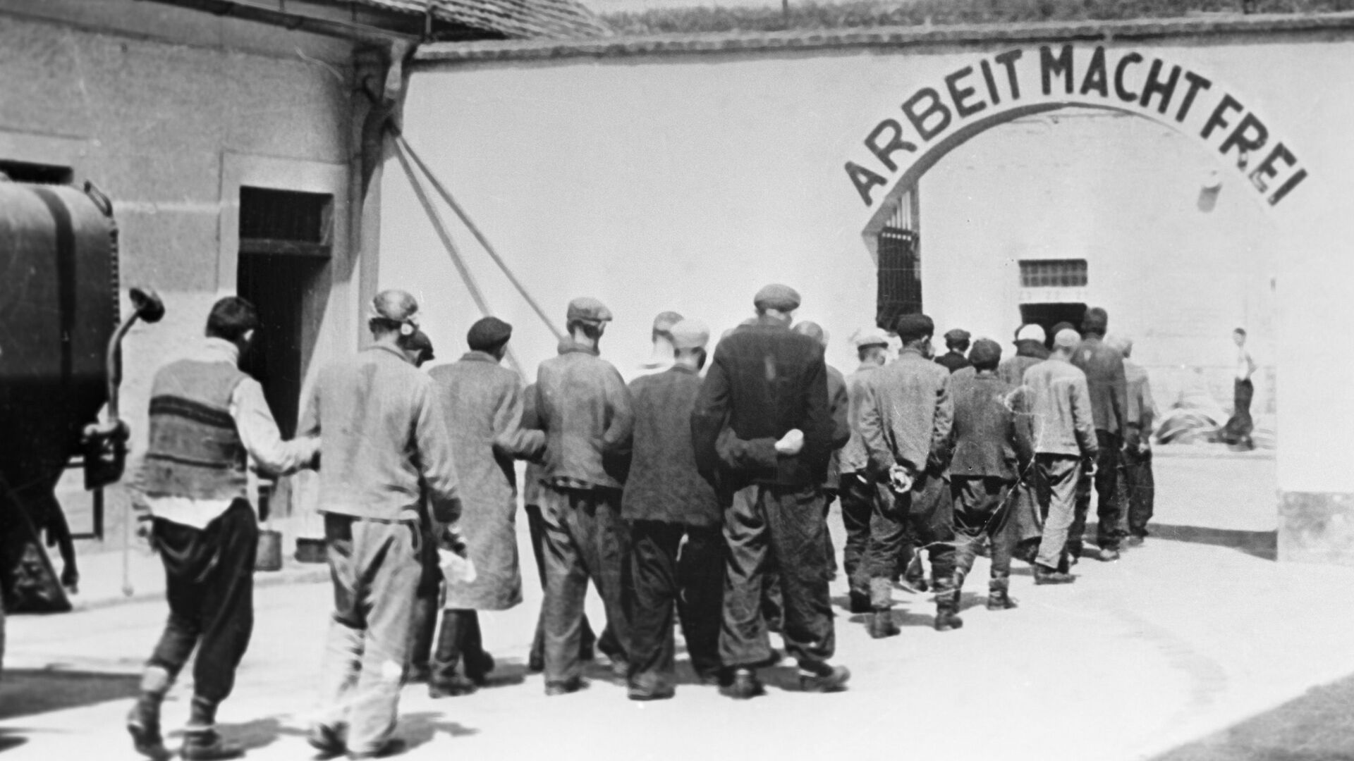 Cựu nhà tù pháo đài của Đức Quốc xã ở Terezín, trại tập trung người Do Thái trong Thế chiến thứ hai, năm 1944 - Sputnik Việt Nam, 1920, 03.02.2024