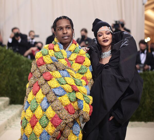 ASAP Rocky và Rihanna tại Met Gala 2021 ở New York - Sputnik Việt Nam