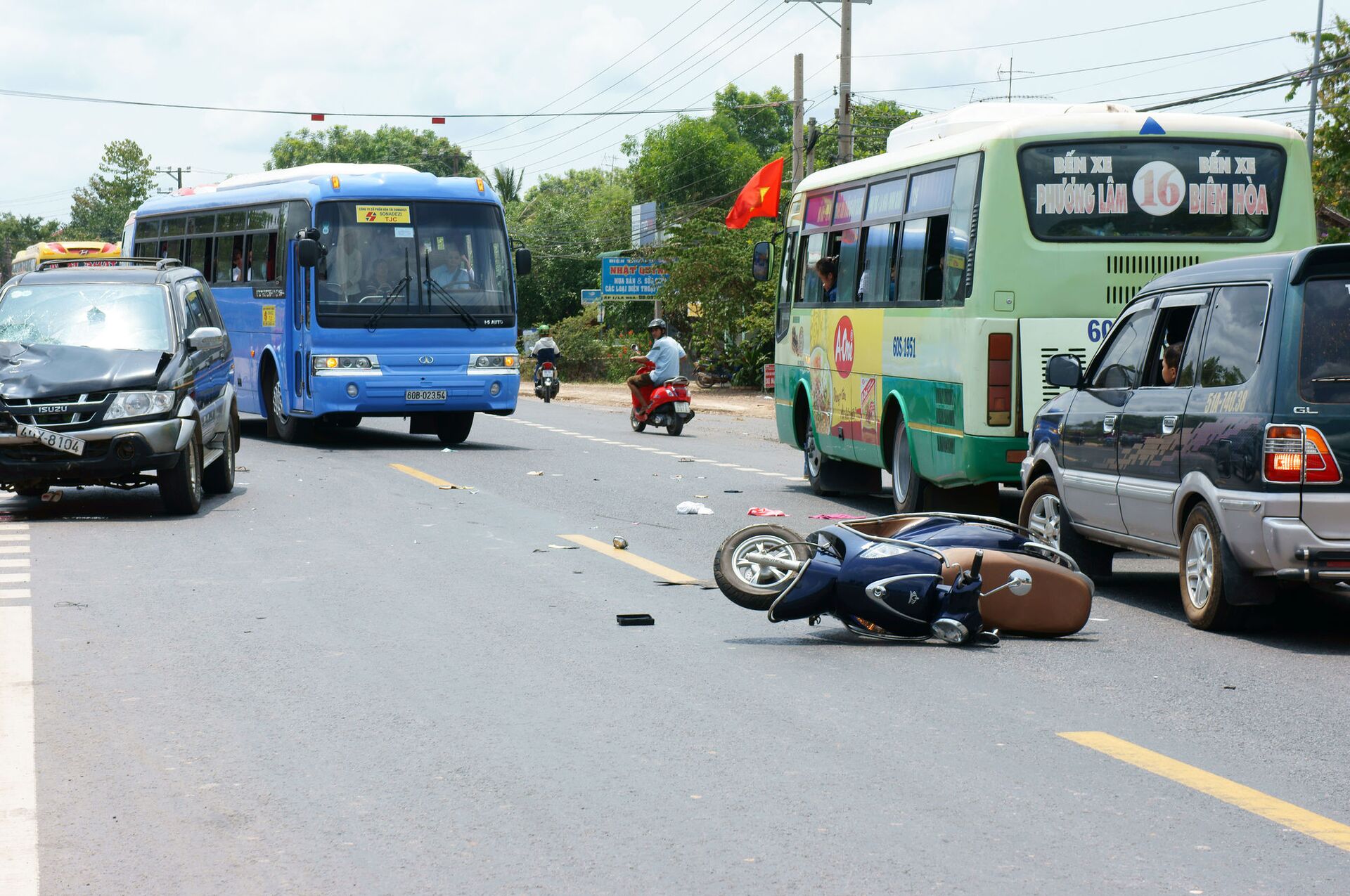 Tai nạn giao thông ở Việt Nam. - Sputnik Việt Nam, 1920, 05.10.2021