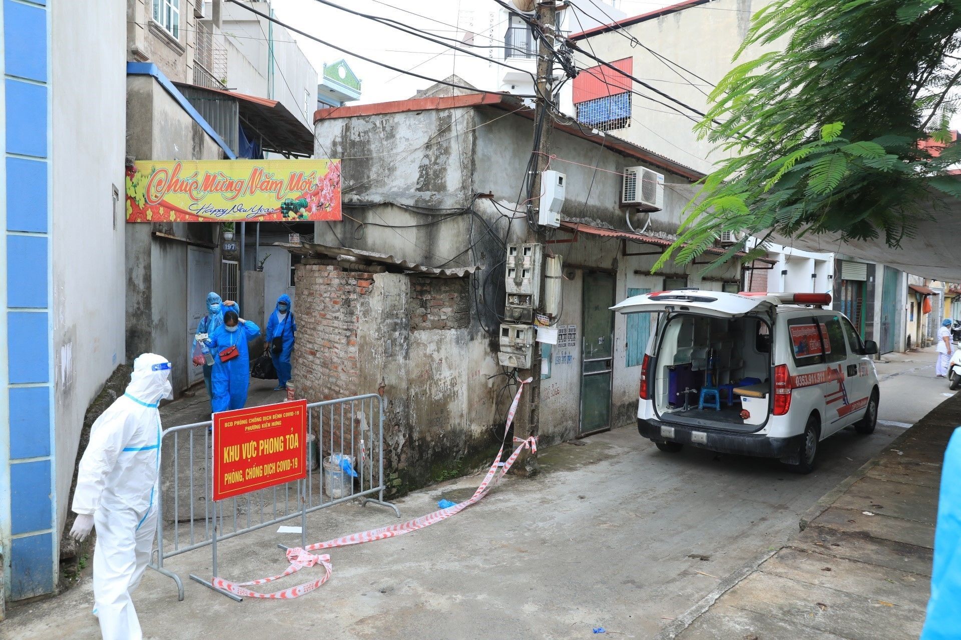 Hà Nội phát hiện ca nhiễm COVID-19 trong cộng đồng ở quận Hà Đông Hà Nội phát hiện ca nhiễm COVID-19 trong cộng đồng ở quận Hà Đông - Sputnik Việt Nam, 1920, 05.10.2021