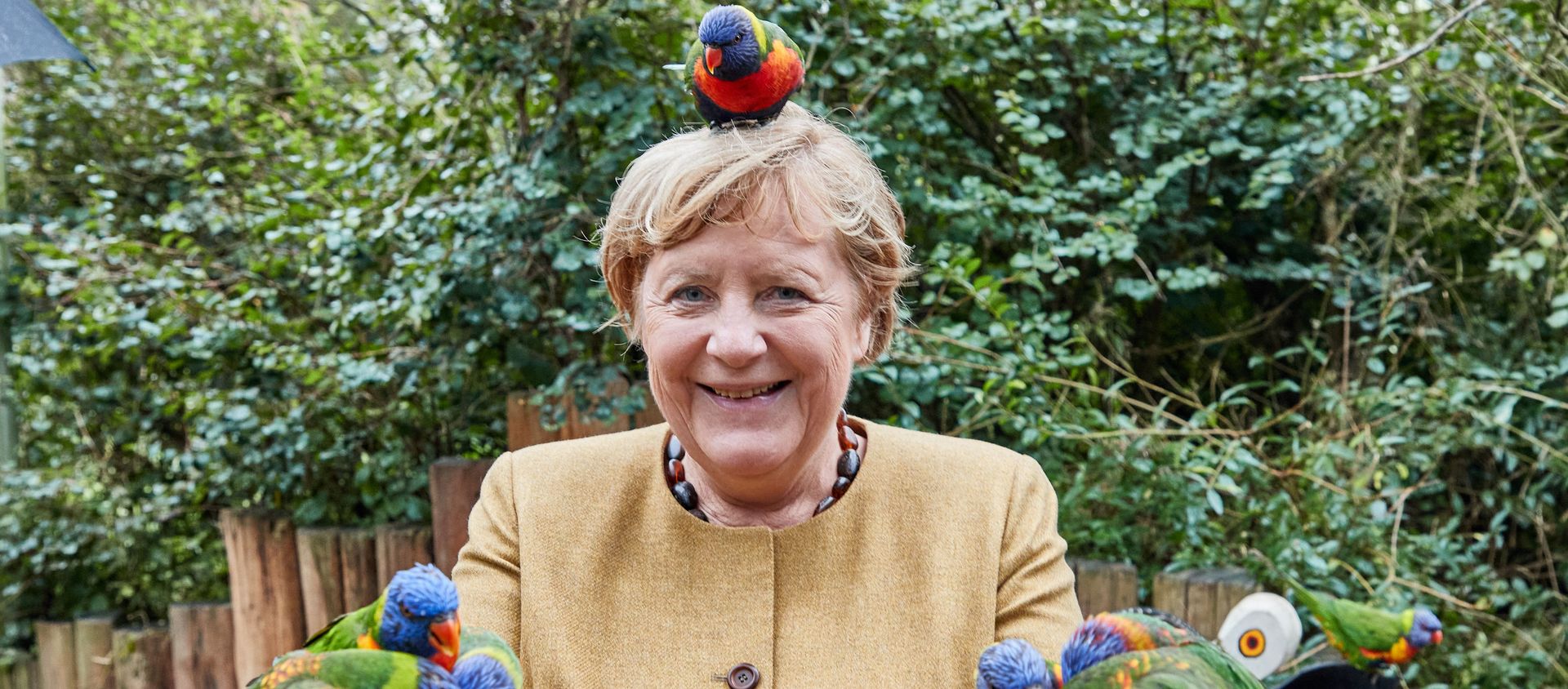 Thủ tướng Đức Angela Merkel trong Vườn chim ở Marlow - Sputnik Việt Nam, 1920, 24.09.2021