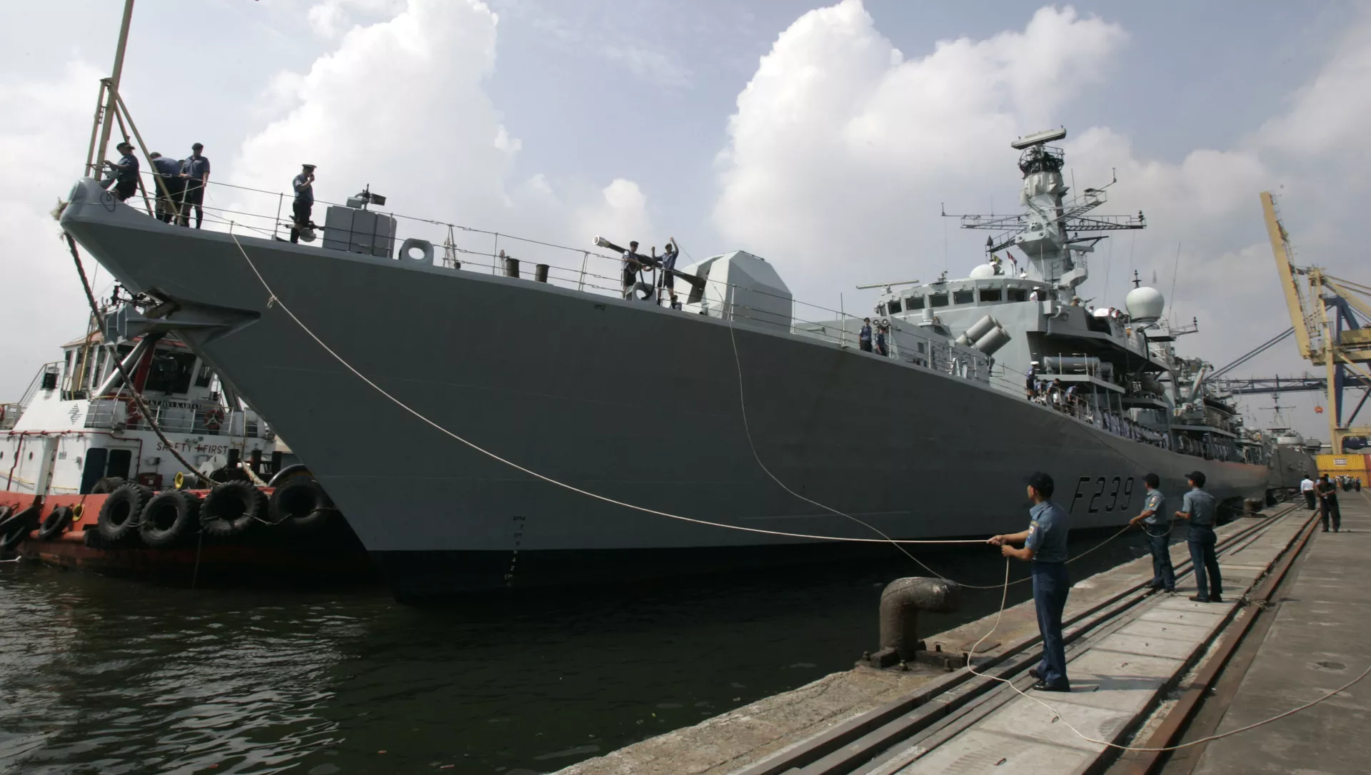 HMS Richmond, tàu khu trục của Hải quân Hoàng gia Anh. HMS Richmond, tàu khu trục của Hải quân Hoàng gia Anh. - Sputnik Việt Nam, 1920, 27.09.2021