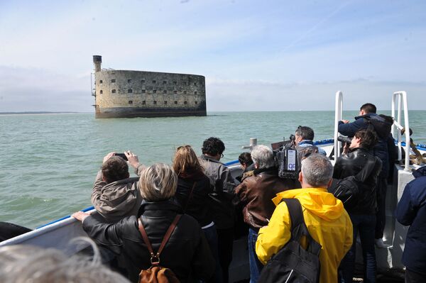 Pháo đài Boyard bên bờ biển phía tây nước Pháp - Sputnik Việt Nam