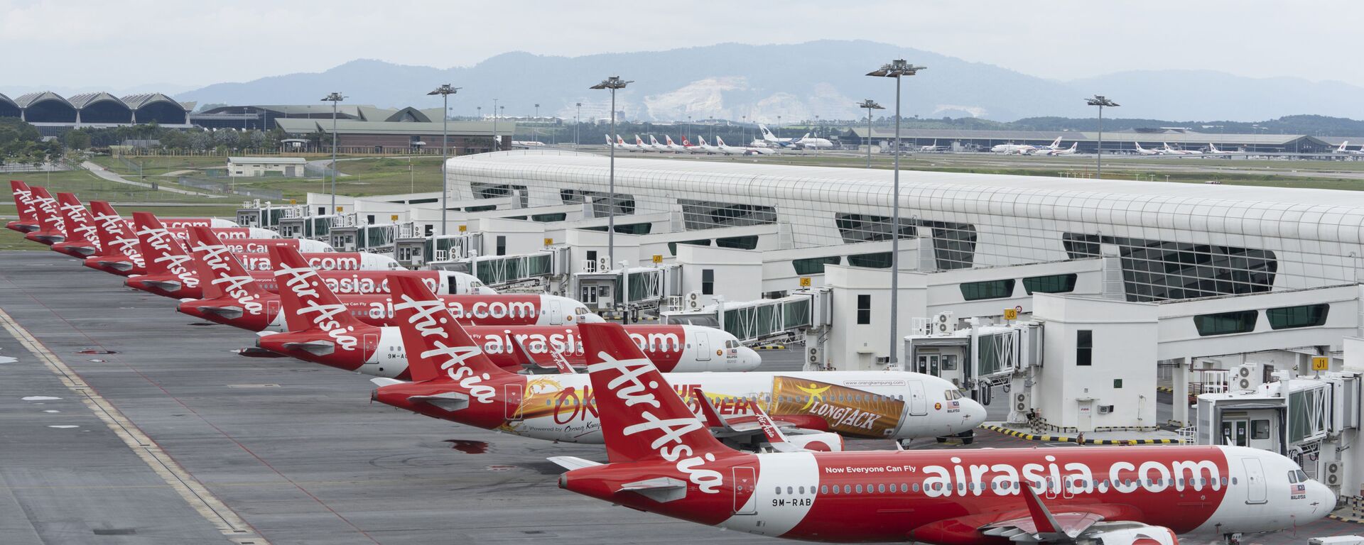 Các máy bay AirAsia - Sputnik Việt Nam, 1920, 06.10.2021