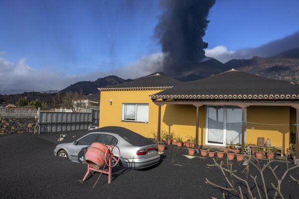 Núi lửa phun trào trên đảo Canary, La Palma, Tây Ban Nha - Sputnik Việt Nam